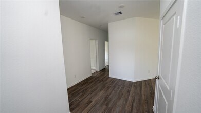 2642 Olivine Stone Dr in Richmond, TX - Building Photo - Building Photo