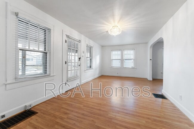 1226 N Grant Ave in Indianapolis, IN - Building Photo - Building Photo