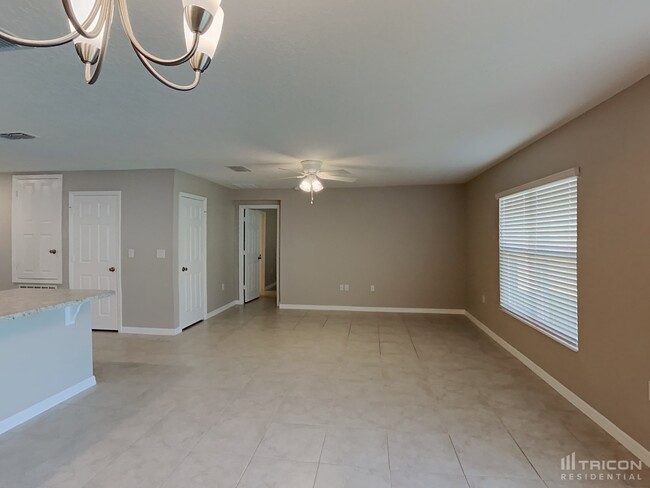 3220 Casa Del Rey Ave in Kissimmee, FL - Building Photo - Building Photo