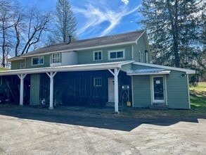 1204 County Rte 9 in Chatham, NY - Building Photo - Building Photo