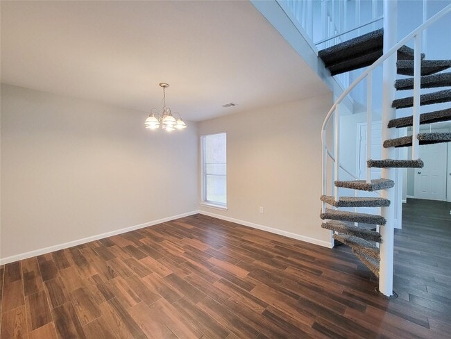 property at 5107 Prairie Creek Dr