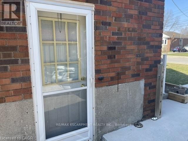 255 E 34th St in Hamilton, ON - Building Photo - Building Photo