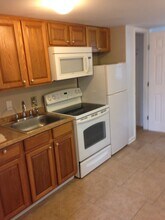 1942 Moss St, Unit Studio apartment in New Orleans, LA - Foto de edificio - Building Photo