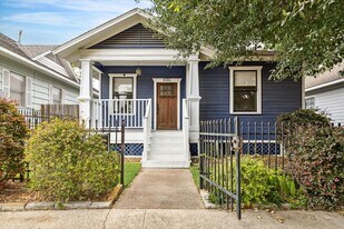 513 Northwood St in Houston, TX - Building Photo