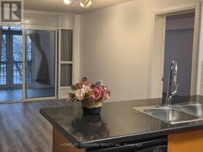 7363 Kennedy Rd in Markham, ON - Building Photo - Building Photo