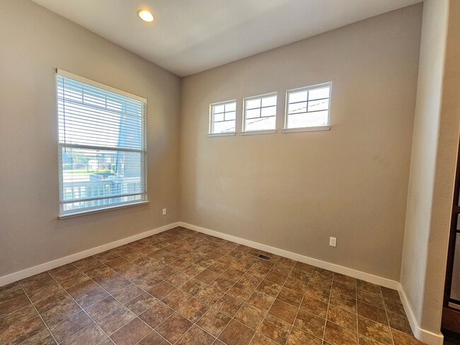 1136 Rancho Mirage Dr in Sparks, NV - Building Photo - Building Photo