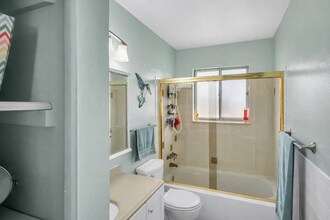 6550 Tabor St in Arvada, CO - Foto de edificio - Building Photo