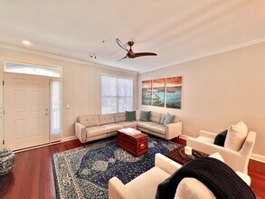 833 W 4th St in Charlotte, NC - Building Photo - Building Photo