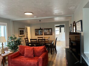 111 McDowell St in Delavan, WI - Building Photo - Building Photo