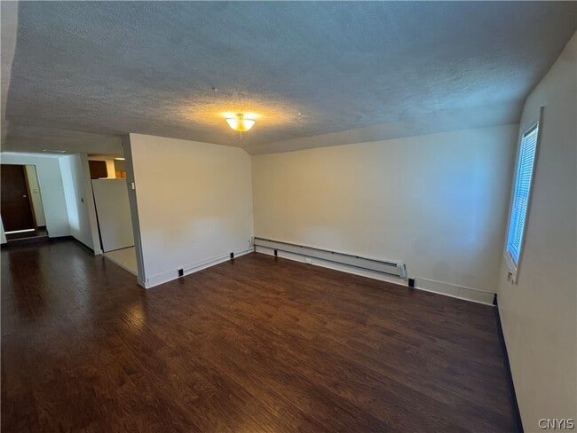 5623 Bridge St in Verona, NY - Building Photo - Building Photo