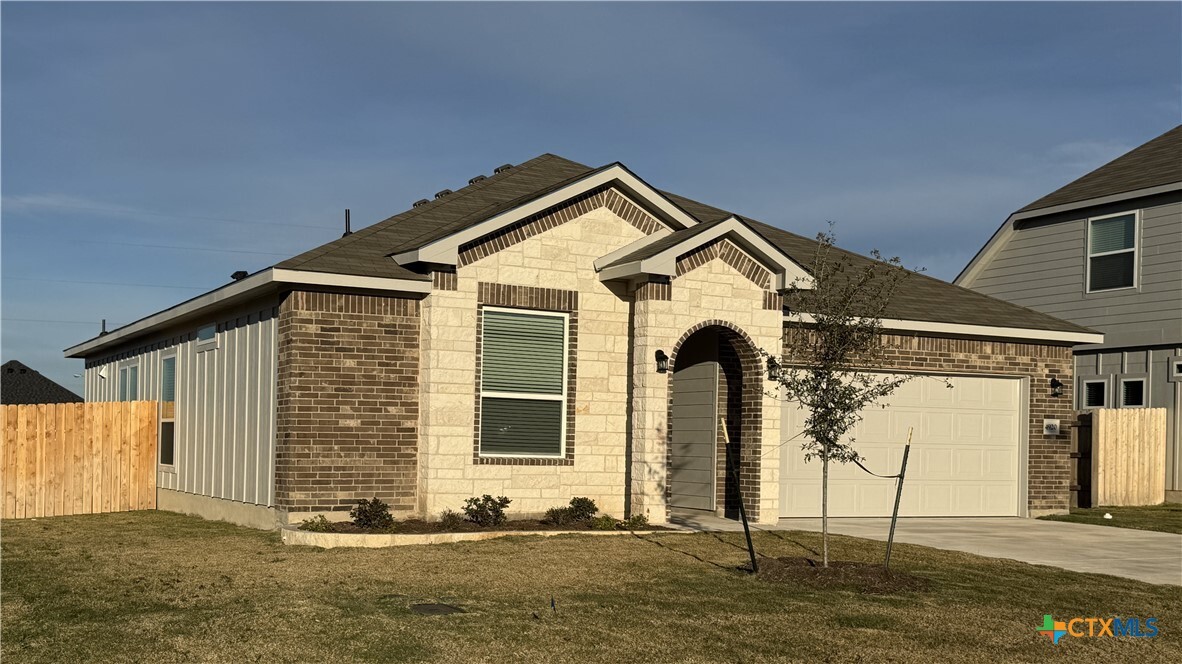 4920 Sparks Dr in Temple, TX - Building Photo