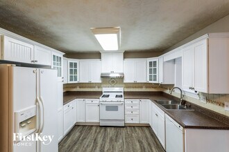 2191 Grayfield Dr in Grayson, GA - Building Photo - Building Photo