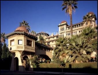 99 S Raymond Ave in Pasadena, CA - Building Photo