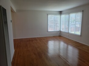 16516 Firmona Ave, Unit 5 in Lawndale, CA - Building Photo - Building Photo