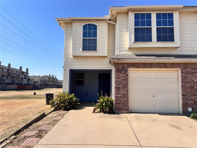 3951 Fernando Dr in Euless, TX - Building Photo