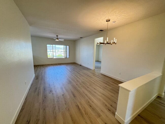 2084 Tiger Links Dr in Henderson, NV - Foto de edificio - Building Photo