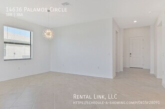 14636 Palamos Cir in Ft. Myers, FL - Foto de edificio - Building Photo