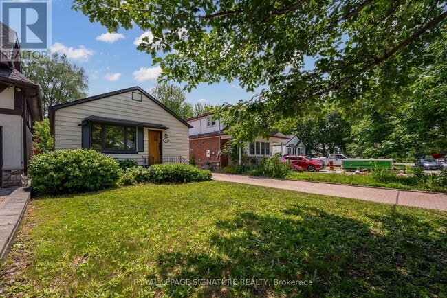property at 33 Ash Crescent