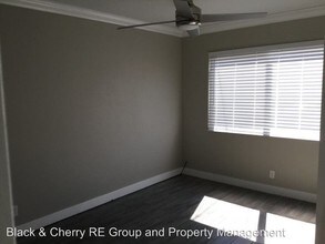 501 S Maryland Pkwy in Las Vegas, NV - Building Photo - Building Photo