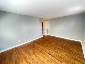 5603 Hilltop Ave in Baltimore, MD - Building Photo - Building Photo