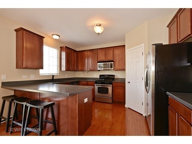 1949 Oxley Cir in Naperville, IL - Building Photo - Building Photo