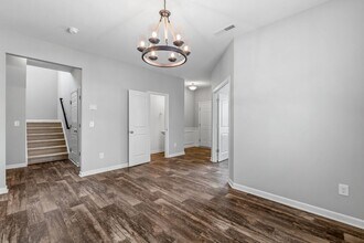 5017 Red Poll Dr in Greensboro, NC - Building Photo - Building Photo