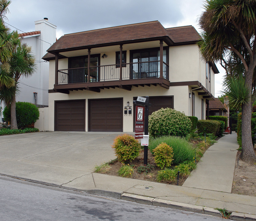 85-87 Lewis Ave in Millbrae, CA - Foto de edificio