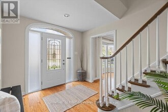 5 Lavender Way in London, ON - Building Photo - Building Photo