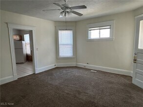 2044 W 100th St in Cleveland, OH - Building Photo - Building Photo