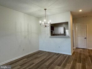 1708 Lake Shore Crest Dr in Reston, VA - Building Photo - Building Photo