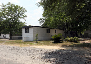 Baywood Mobile Home Park in Summerville, SC - Building Photo - Building Photo