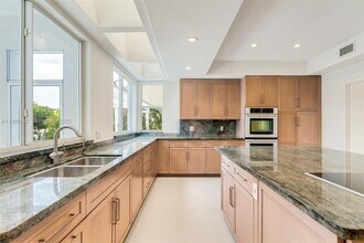 13032 Mar St in Coral Gables, FL - Building Photo - Building Photo