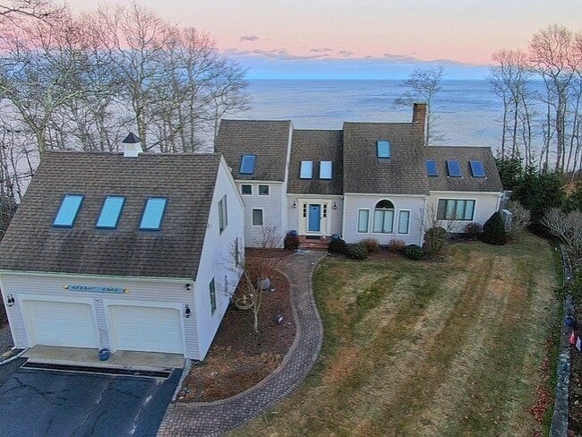 property at 31 Ellisville Rd