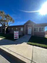 Desert Oasis Apartments in Ridgecrest, CA - Building Photo - Building Photo