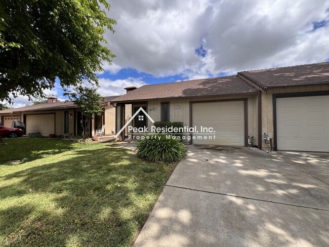 7639 Clover Woods Ct in Sacramento, CA - Building Photo - Building Photo