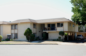 13422 El Prado Ave in Garden Grove, CA - Building Photo - Building Photo