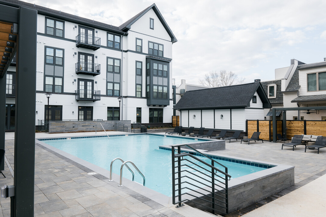 The Quarter House Apartments in Jackson, MS - Building Photo