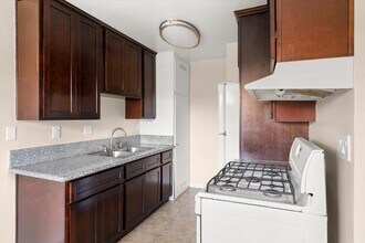 Annex on Chicago in Riverside, CA - Building Photo - Building Photo