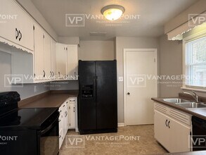424 Gray St in Green Bay, WI - Building Photo - Building Photo