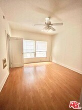 1735 N Gramercy Pl-Unit -104 in Los Angeles, CA - Building Photo - Building Photo