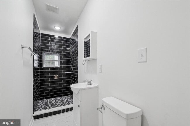 2535 N 28th St in Philadelphia, PA - Building Photo - Building Photo