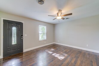 1919 Winter Hill Dr in O'Fallon, MO - Building Photo - Building Photo