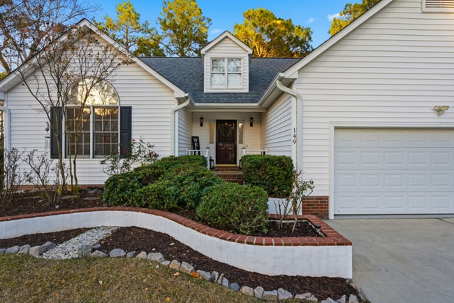 149 Morganton Ct in Cameron, NC - Foto de edificio - Building Photo