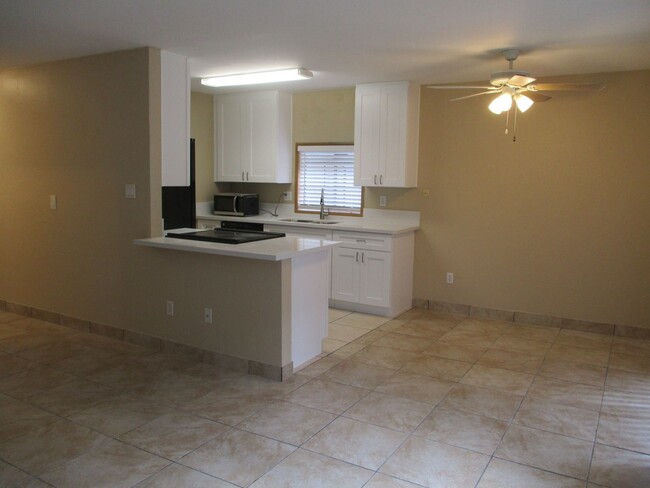 1061 Naranca Ave in El Cajon, CA - Building Photo - Building Photo