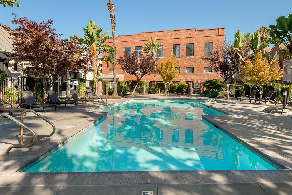 The Esplanade in San Jose, CA - Building Photo