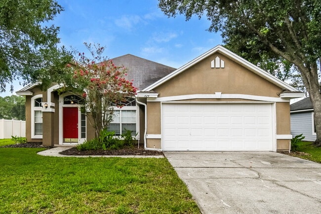 property at 324 Maplewood Dr