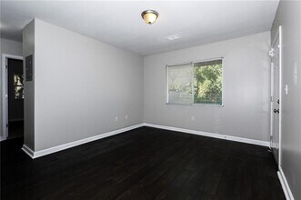 2853 Belvedere Ln-Unit -3 in Decatur, GA - Building Photo - Building Photo