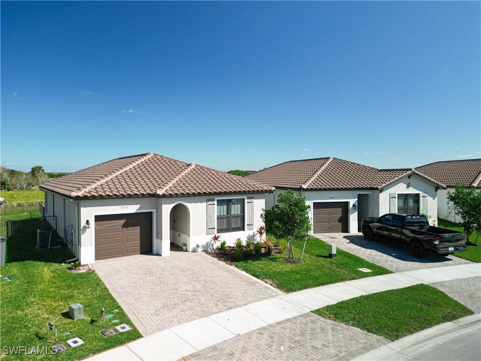 5595 Cassidy Ln in Ave Maria, FL - Building Photo