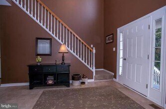 51 Nocentino Dr in Woolwich Township, NJ - Building Photo - Building Photo