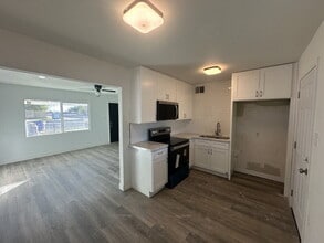 390 W Lindbergh Ave in Coolidge, AZ - Building Photo - Building Photo